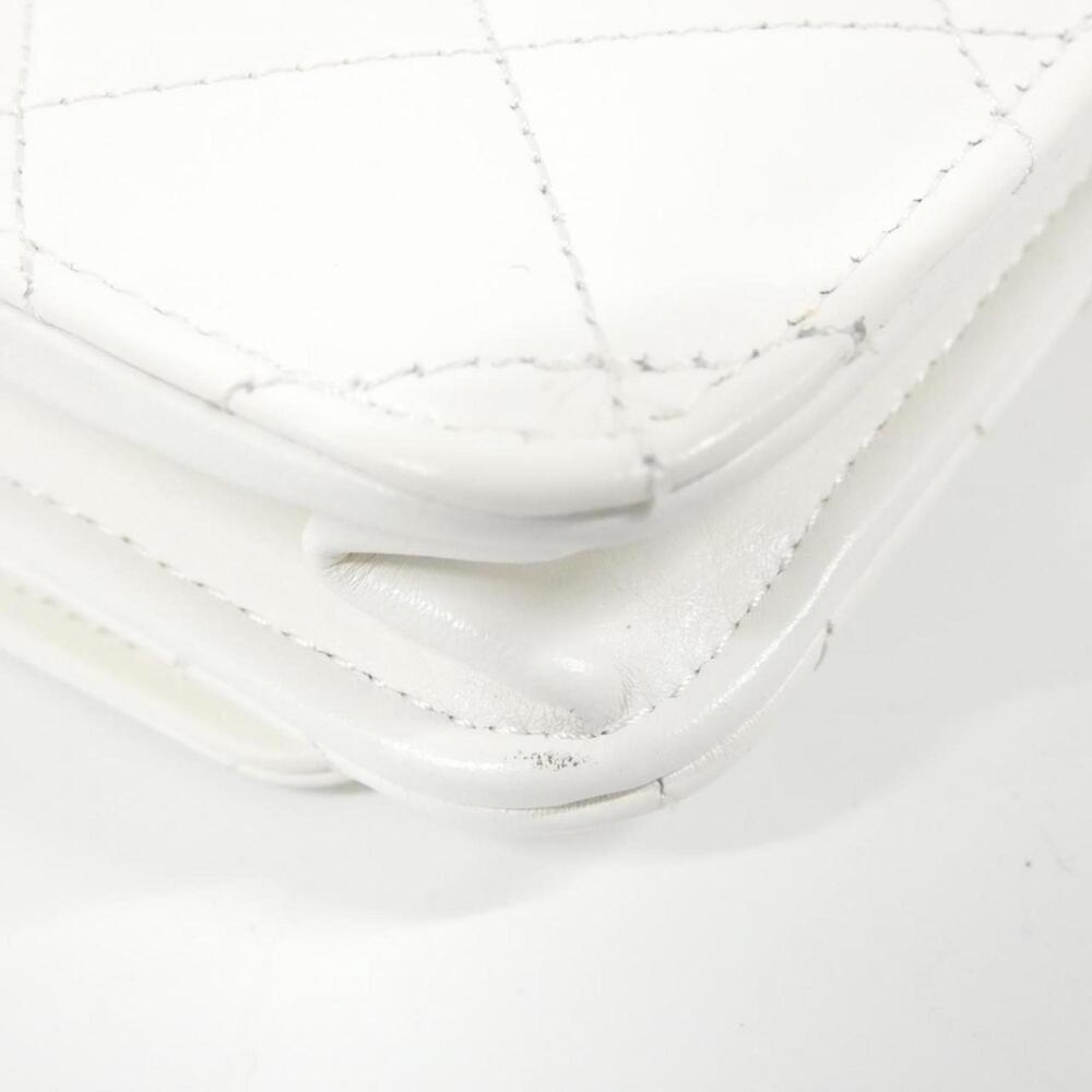 CHANEL White Wallet - Picture 3 of 7
